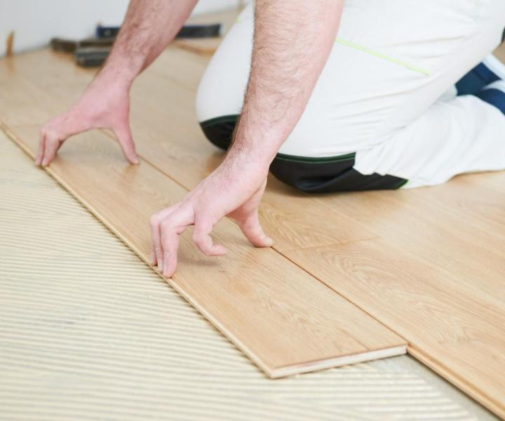 Nous nous chargeons de la pose de vos parquets.