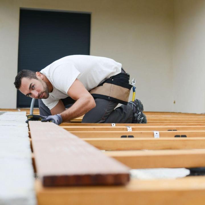 Installation de plancher bois franc Laval